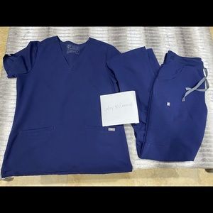 Women’s Navy Figs Set